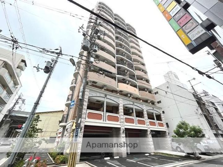 大阪府東大阪市足代新町の賃貸マンションの外観