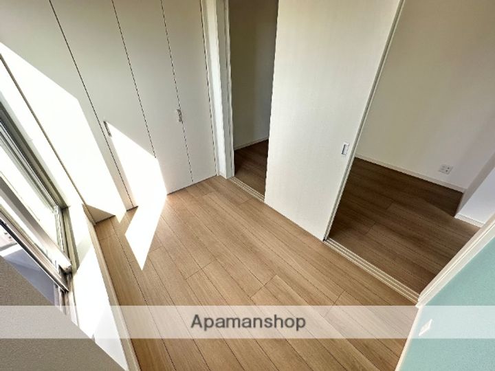 大阪府東大阪市出雲井本町の賃貸アパートの内装