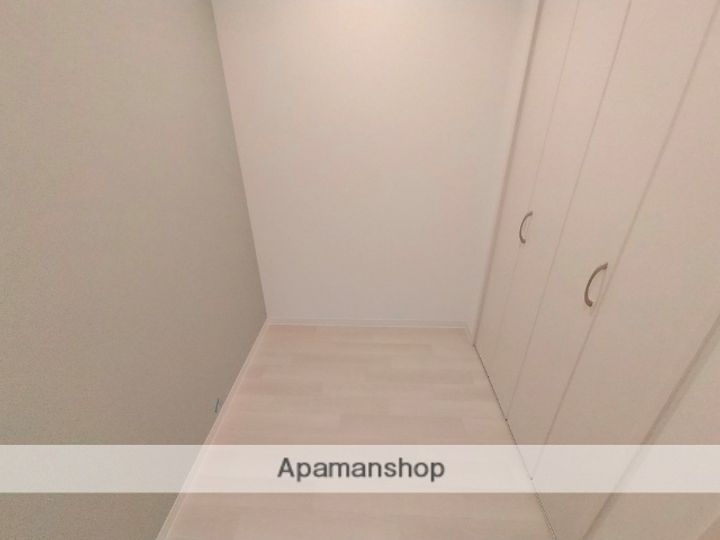 大阪府東大阪市金岡1丁目の賃貸マンションの内装