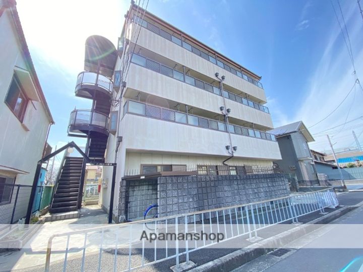 大阪府東大阪市菱屋東1丁目の賃貸マンションの外観