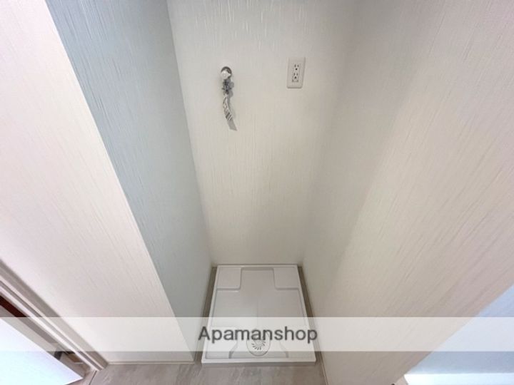 大阪府東大阪市高井田元町2丁目の賃貸マンションの内装