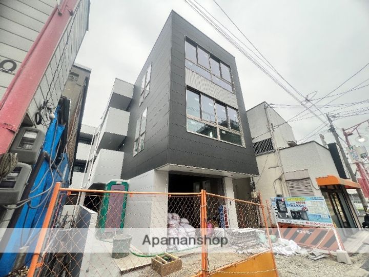 大阪府東大阪市神田町の賃貸マンションの外観