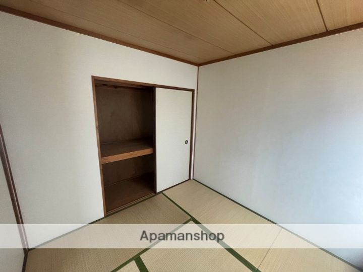 ハイツ南塚口の内装