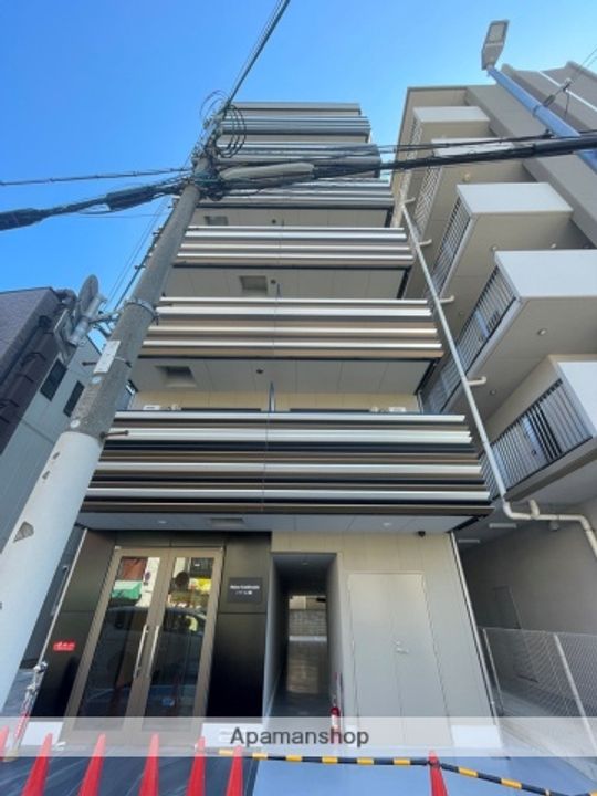 大阪府東大阪市上小阪2丁目の賃貸マンションの外観