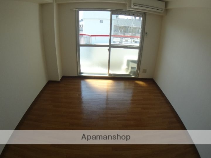 ロータリーマンション布施北703の内装