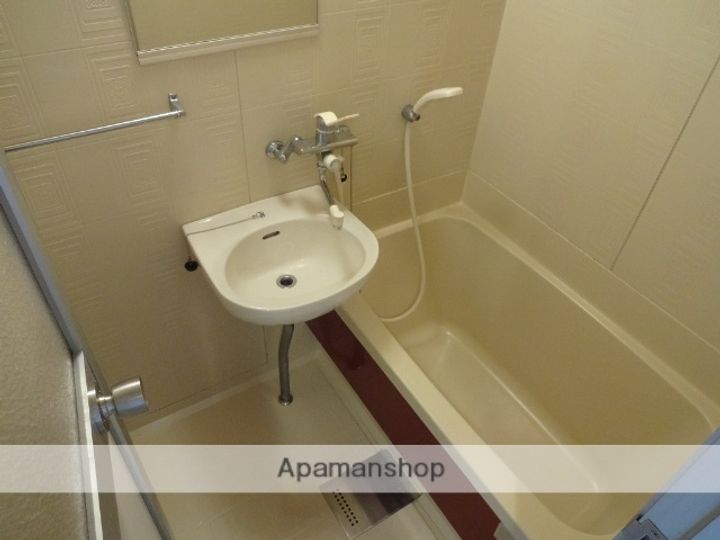 ロータリーマンション布施北703の風呂