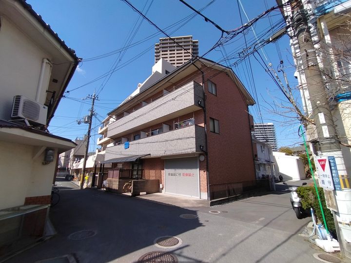 クリエイト香里園の外観