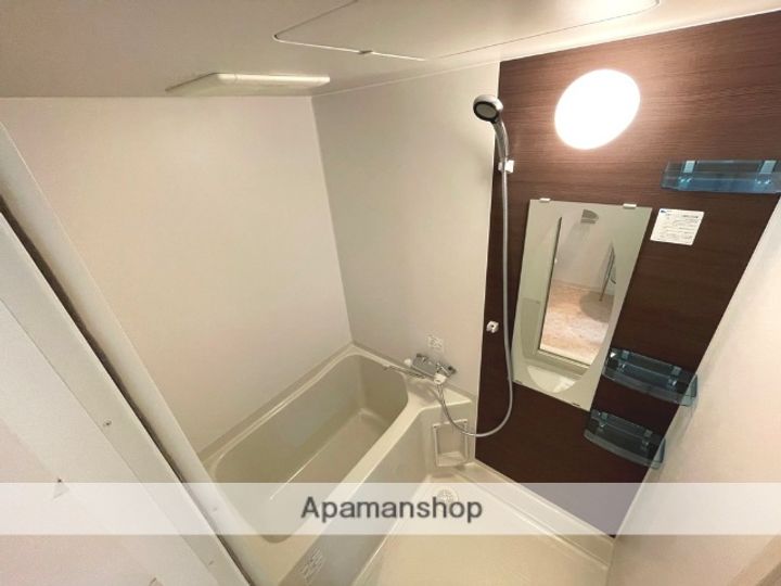 兵庫県西宮市甲子園高潮町の賃貸マンションの風呂