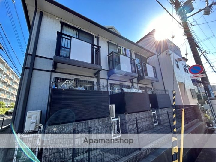 兵庫県尼崎市南塚口町5丁目の賃貸アパートの外観