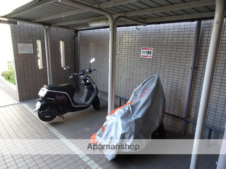 大阪府八尾市高美町1丁目の賃貸マンションのその他画像