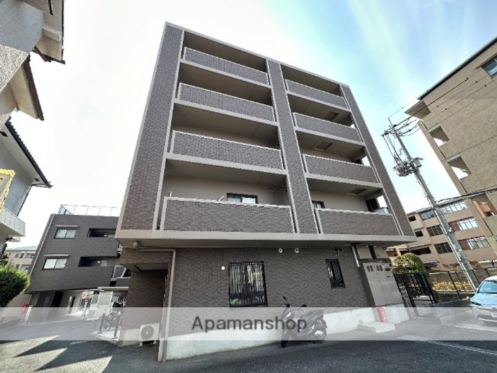大阪府東大阪市西石切町1丁目の賃貸マンションの外観