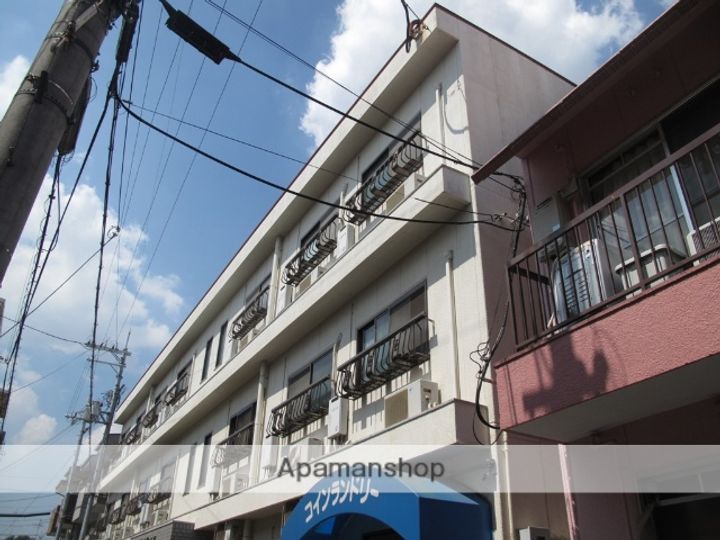 大阪府東大阪市小若江2丁目の賃貸マンションの外観