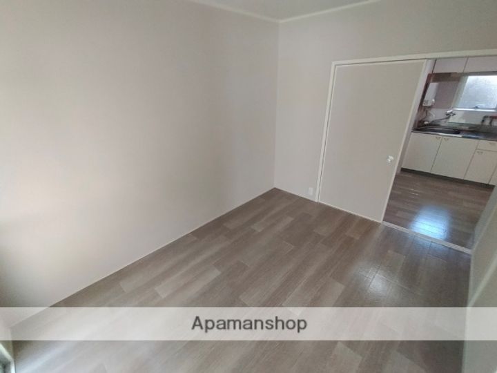 大阪府東大阪市長堂3丁目の賃貸マンションの内装