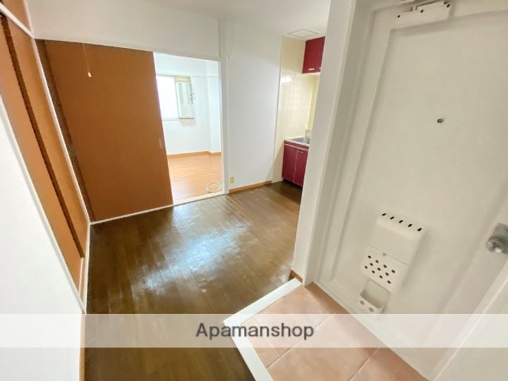 大阪府東大阪市小阪2丁目の賃貸マンションの内装