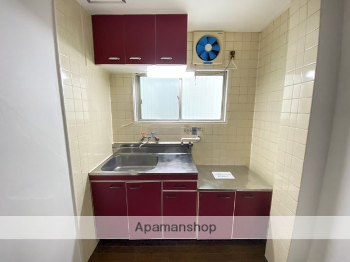 大阪府東大阪市小阪2丁目の賃貸マンションの内装