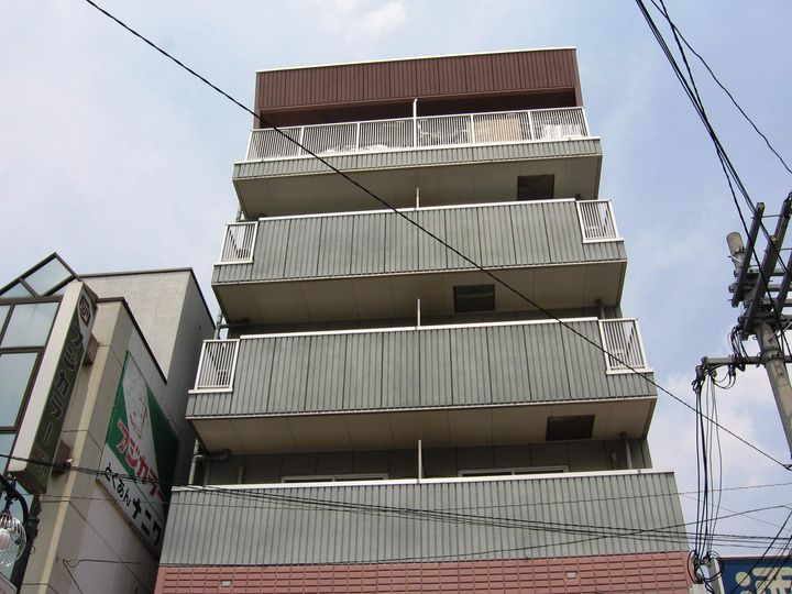 大阪府東大阪市徳庵本町の賃貸マンションの外観
