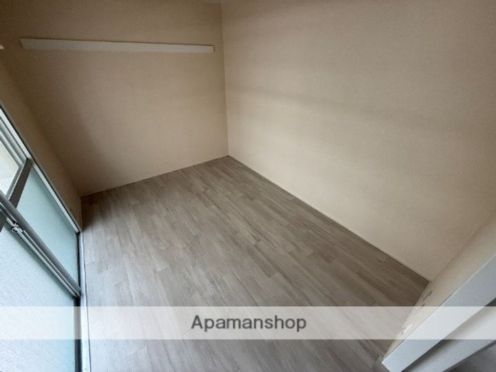 大阪府東大阪市旭町の賃貸マンションの内装