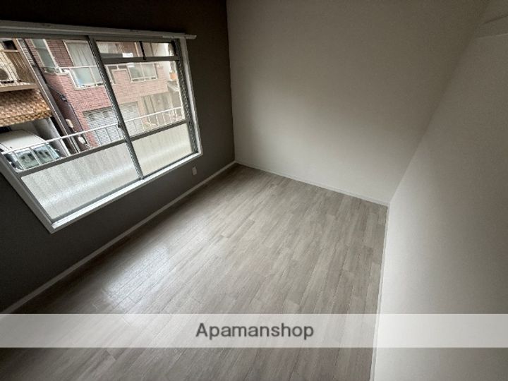 大阪府東大阪市旭町の賃貸マンションの内装