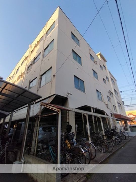 ダイワ高井田ビルの外観