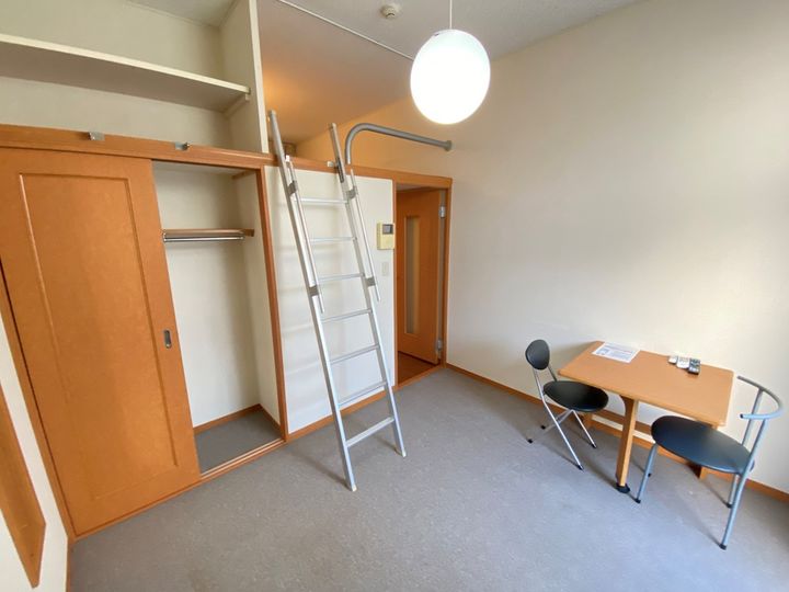 レオパレスHAPPY森之宮の内装