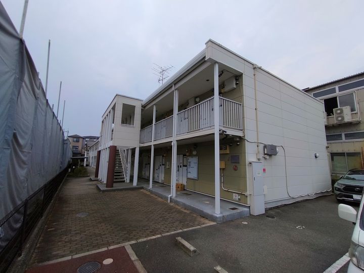 レオパレス光善寺の外観