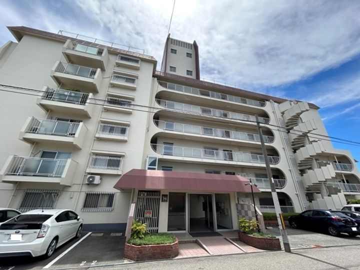 日商岩井芦屋マンションの外観