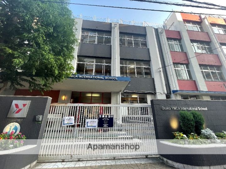 ES-Grande Umedakitaの周辺