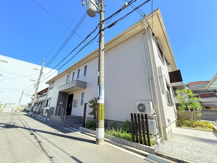 CASA ADMIRABLE101号室の外観