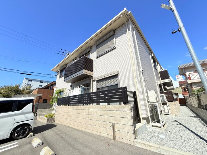 CASA ADMIRABLE101号室の外観