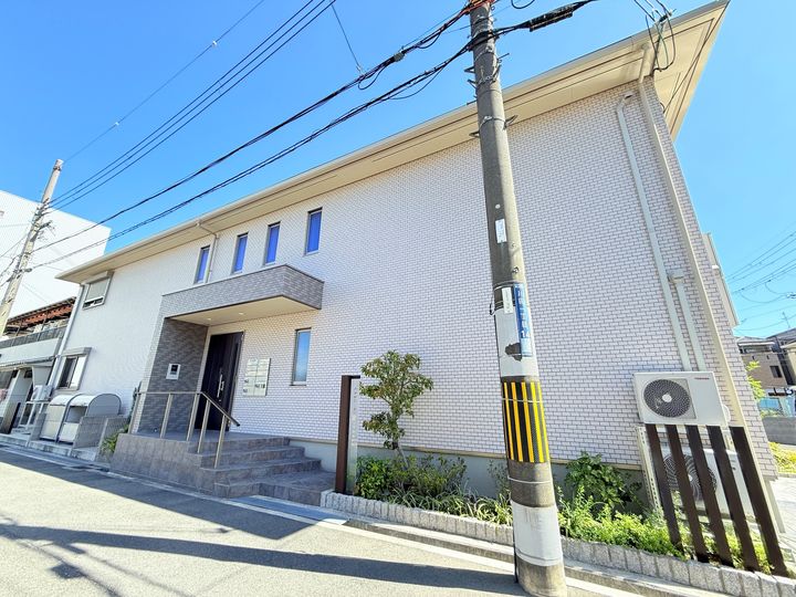 CASA ADMIRABLE101号室の外観