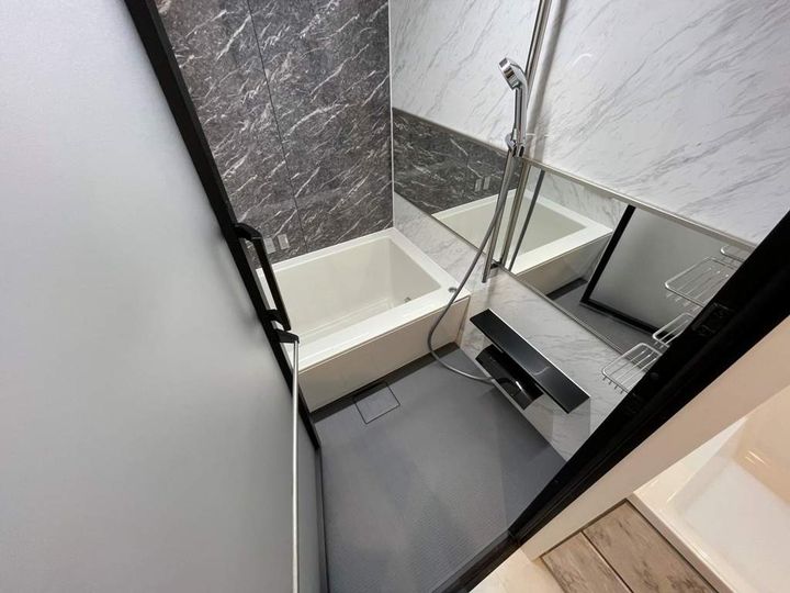 PHOENIX CLOVE TOMOI702の風呂