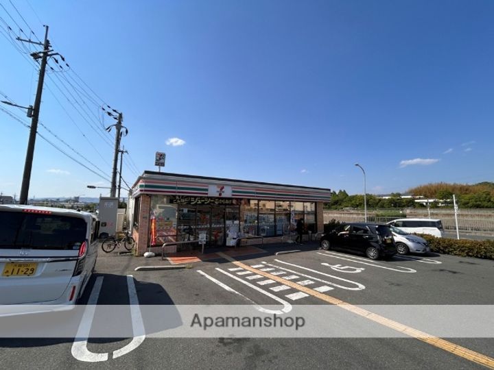 リヴェール長尾の周辺