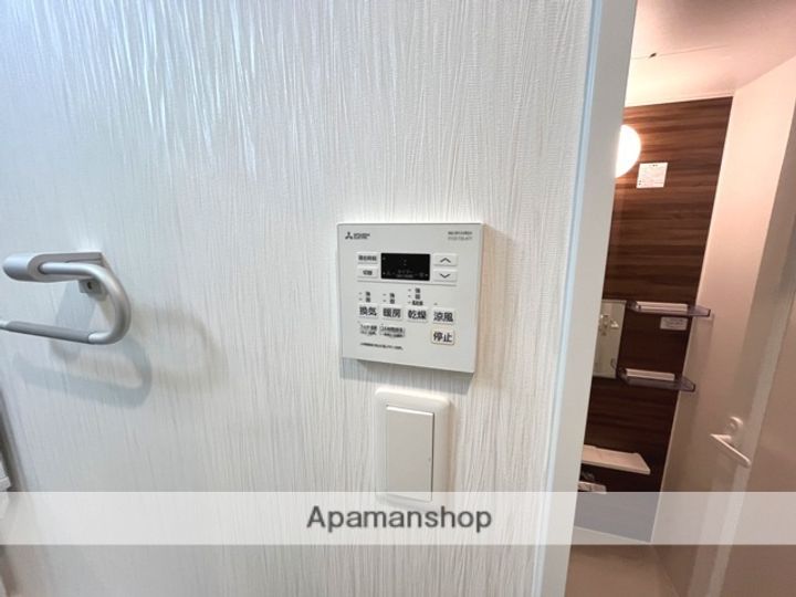 大阪府東大阪市高井田元町2丁目の賃貸マンションの内装