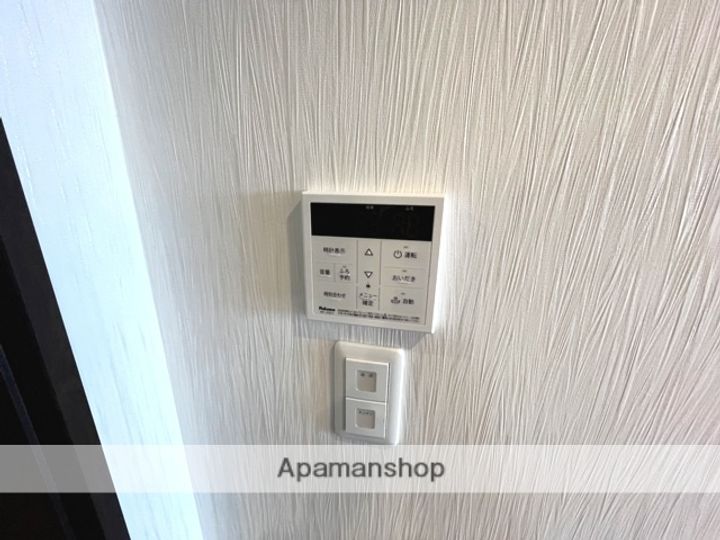 大阪府東大阪市高井田元町2丁目の賃貸マンションの内装