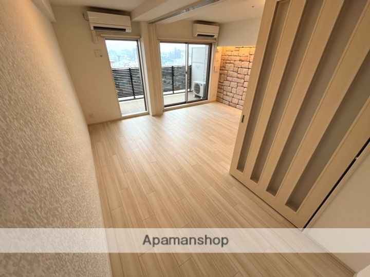 大阪府東大阪市高井田元町2丁目の賃貸マンションの内装