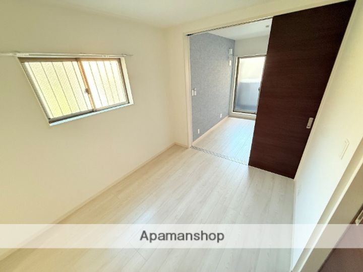 ルミエール放出の内装