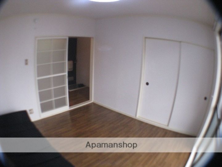 パレスハイツB棟202の居間