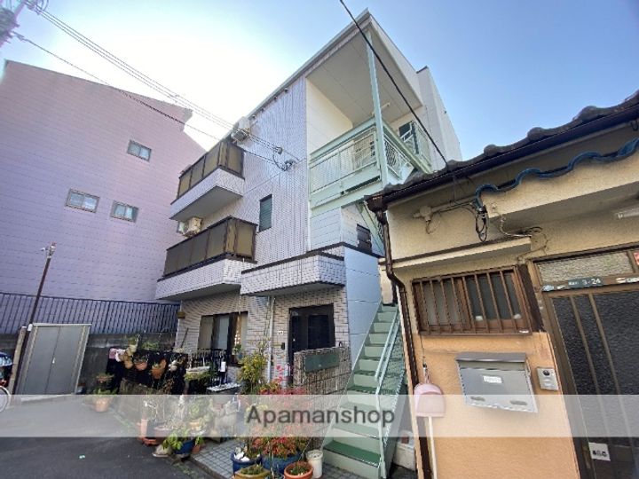 グリーンロゼ302の外観