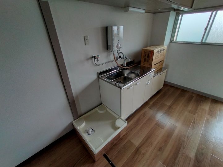 大阪府八尾市山本町北2丁目の賃貸マンションの内装