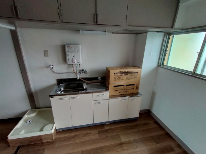 大阪府八尾市山本町北2丁目の賃貸マンションのキッチン