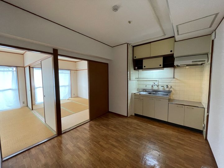 大阪府八尾市山本町北3丁目の賃貸マンション307の内装