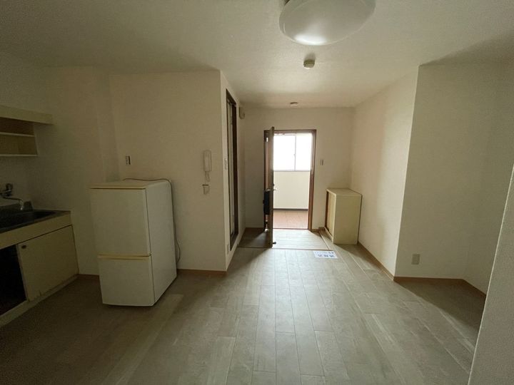 大阪府八尾市本町5丁目の賃貸マンション4Cの内装