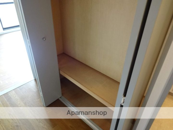 アスガルド105の内装