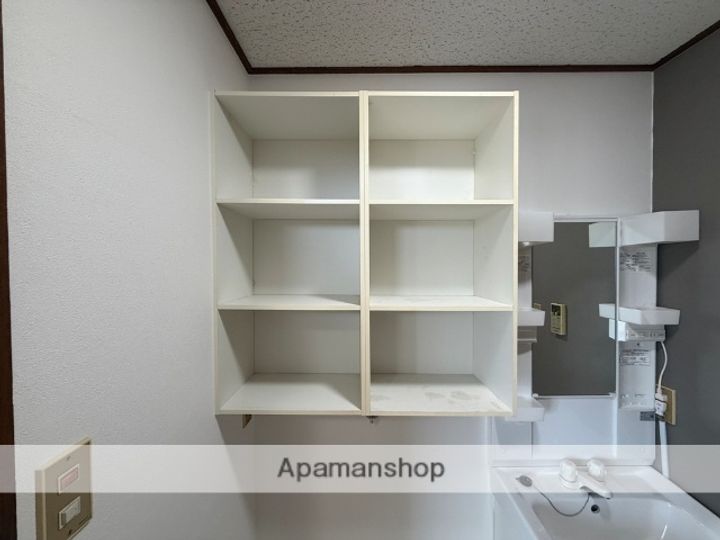 辰巳マンション402の内装
