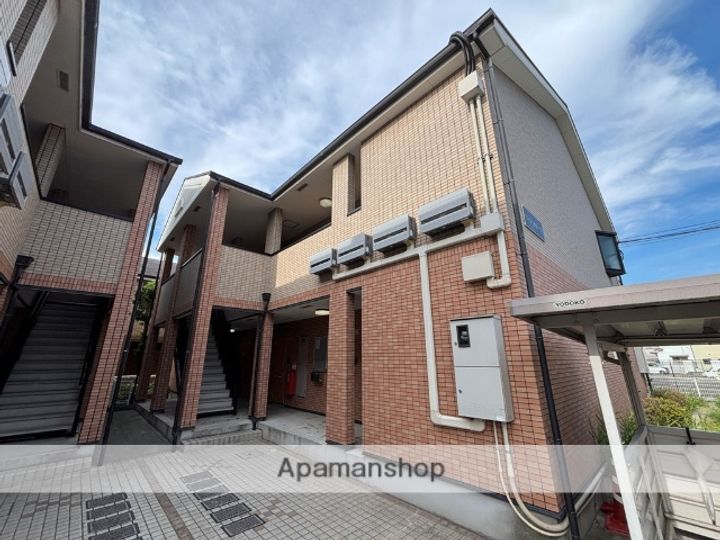 フジパレス初芝イーストの外観