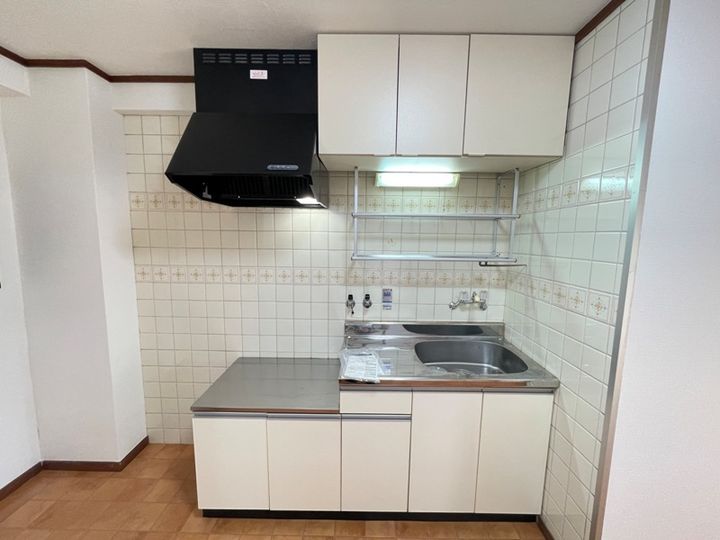 大阪府八尾市天王寺屋2丁目の賃貸マンションのキッチン