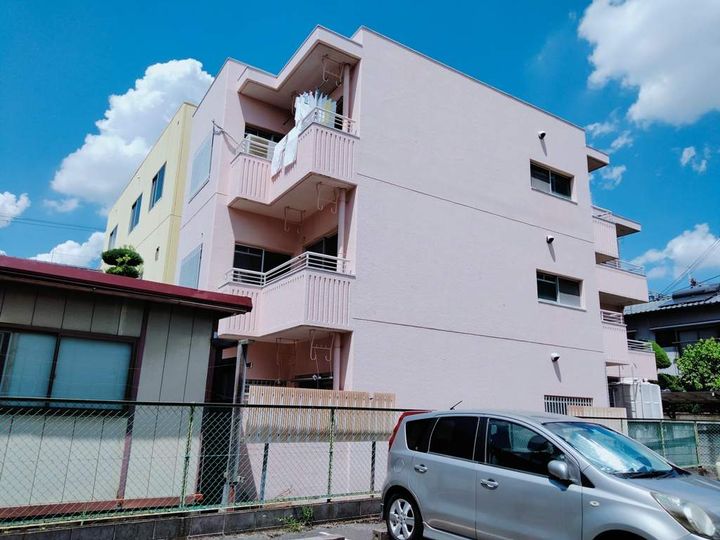 大阪府八尾市佐堂町1丁目の賃貸マンション301の外観