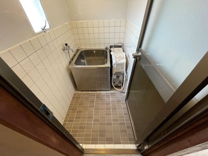 大阪府八尾市松山町2丁目の賃貸マンション101の風呂