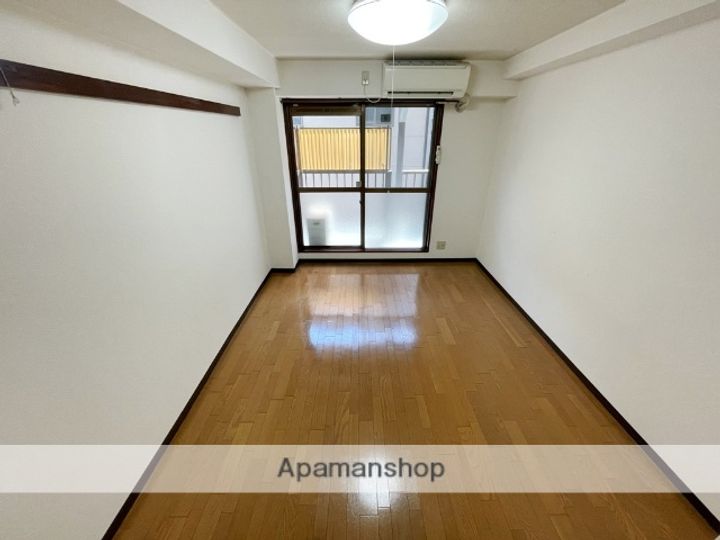 フューチャー21の内装