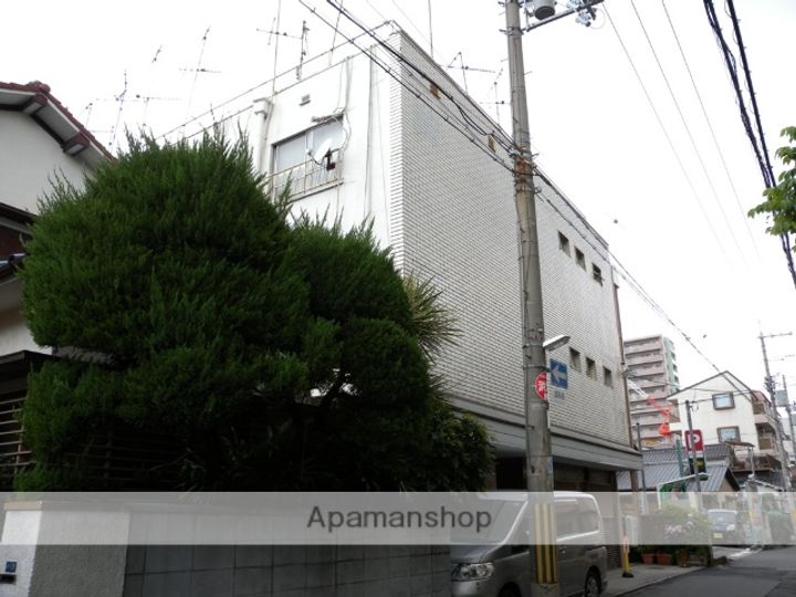室生マンションの外観